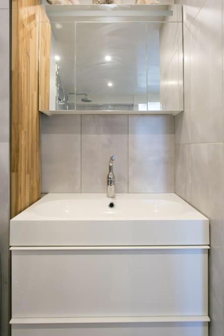 Bel Montparnasse - Balcon - 4pax Apartment Paris